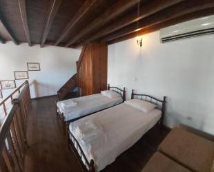 Litsa holiday home