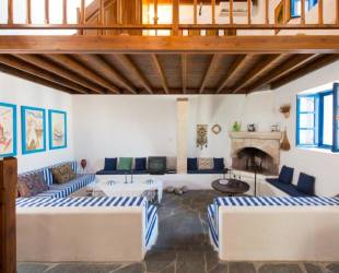 Litsa holiday home